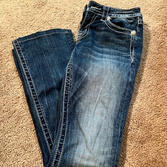 Miss Me Jeans - Picture 2 of 3